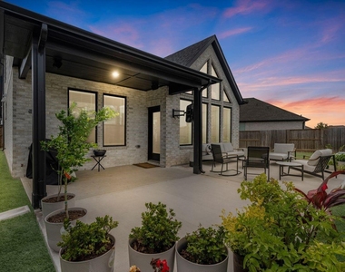5119 Murillo Drive - Photo Thumbnail 25