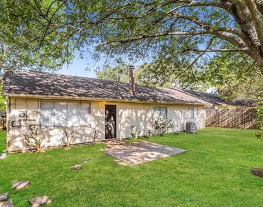 2606 Olster Drive - Photo Thumbnail 14