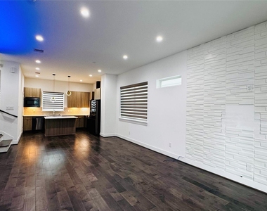 5855 Dolores Street - Photo Thumbnail 30