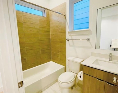 5855 Dolores Street - Photo Thumbnail 20