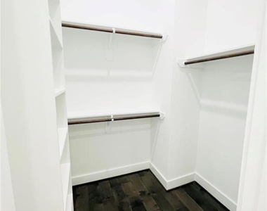 5855 Dolores Street - Photo Thumbnail 24