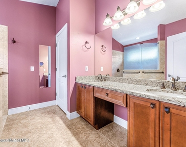 3084 Constellation Drive - Photo Thumbnail 21