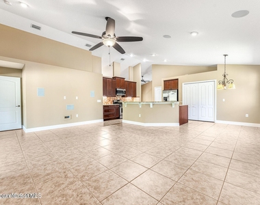 3084 Constellation Drive - Photo Thumbnail 15