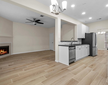 13 E Willowwood Court - Photo Thumbnail 15