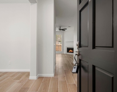 13 E Willowwood Court - Photo Thumbnail 3