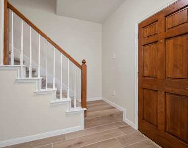 13 E Willowwood Court - Photo Thumbnail 4