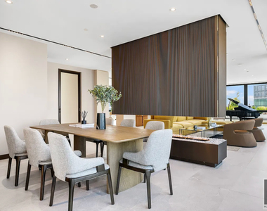 Rockwell Place - Photo Thumbnail 1