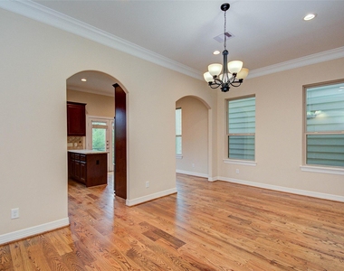 1904 Lauderdale Street - Photo Thumbnail 3