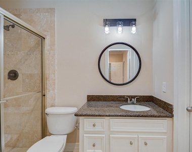 1904 Lauderdale Street - Photo Thumbnail 16