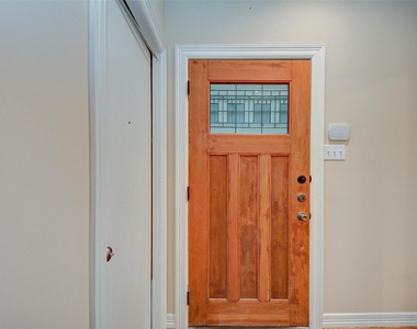 1904 Lauderdale Street - Photo Thumbnail 2