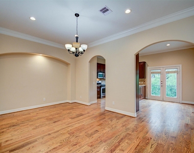 1904 Lauderdale Street - Photo Thumbnail 4
