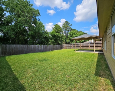 1079 Shadow Glenn Drive - Photo Thumbnail 35