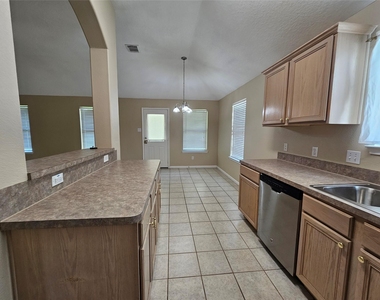 1079 Shadow Glenn Drive - Photo Thumbnail 25