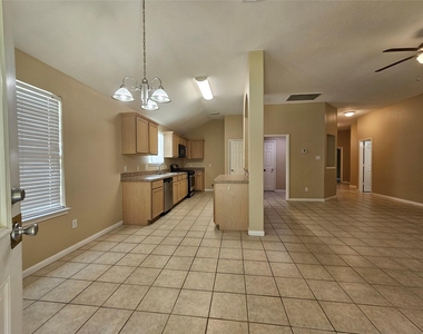 1079 Shadow Glenn Drive - Photo Thumbnail 20