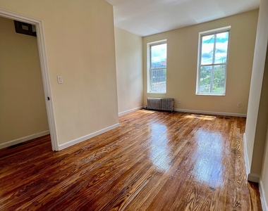 606 5th Avenue - Photo Thumbnail 9