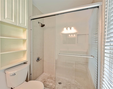 2922 Lakefield Way - Photo Thumbnail 23