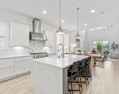 28 Clearview Terrace Place - Photo Thumbnail 11