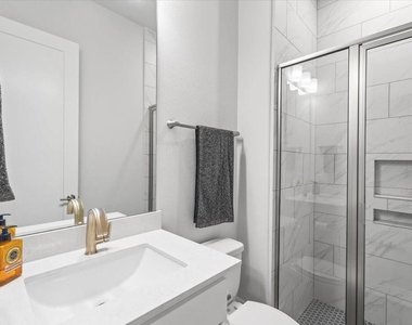 28 Clearview Terrace Place - Photo Thumbnail 36