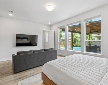 28 Clearview Terrace Place - Photo Thumbnail 30