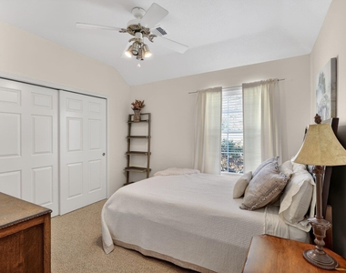 502 Ernst Court - Photo Thumbnail 21