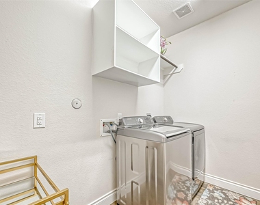 2337 Mayfield Trail Court - Photo Thumbnail 12