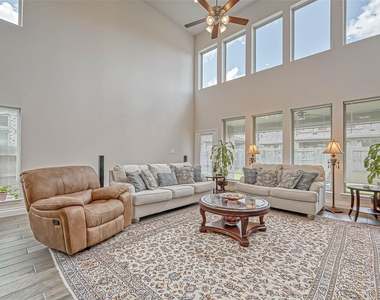 2337 Mayfield Trail Court - Photo Thumbnail 8