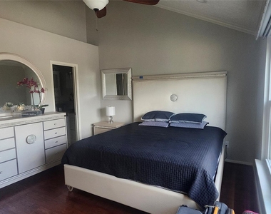 2910 Grants Lake Boulevard - Photo Thumbnail 13