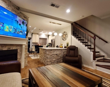 2910 Grants Lake Boulevard - Photo Thumbnail 2