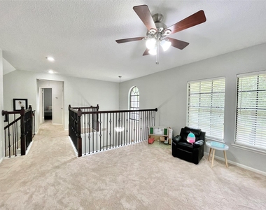 7 Windledge Place - Photo Thumbnail 30