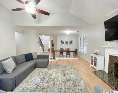 7 Windledge Place - Photo Thumbnail 16
