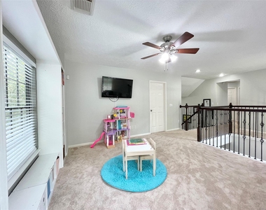 7 Windledge Place - Photo Thumbnail 33