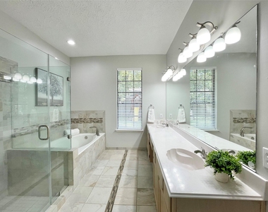 7 Windledge Place - Photo Thumbnail 26