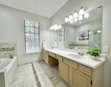 7 Windledge Place - Photo Thumbnail 27