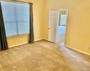 25114 Diamond Ranch Drive - Photo Thumbnail 17