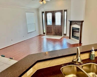 25114 Diamond Ranch Drive - Photo Thumbnail 8