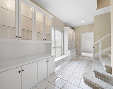 2523 Baycrest Drive - Photo Thumbnail 23
