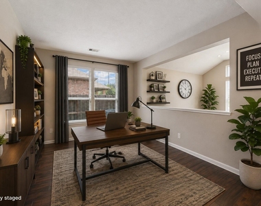 3007 Meadow Prairie Street - Photo Thumbnail 3