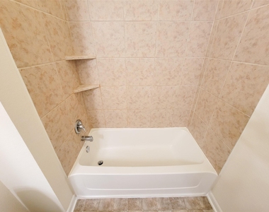 3007 Meadow Prairie Street - Photo Thumbnail 22