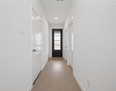 13071 Pine Trace Street - Photo Thumbnail 3