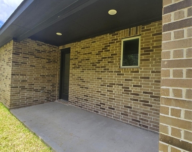 13071 Pine Trace Street - Photo Thumbnail 19
