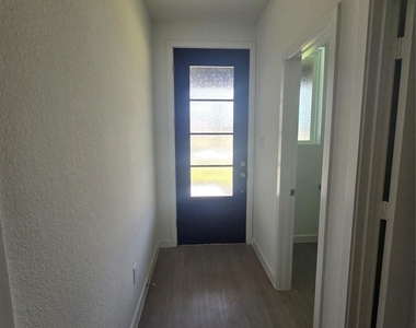 13071 Pine Trace Street - Photo Thumbnail 2