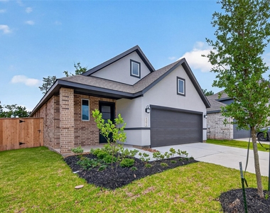 13071 Pine Trace Street - Photo Thumbnail 1