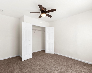 1309 Bragg Street - Photo Thumbnail 27