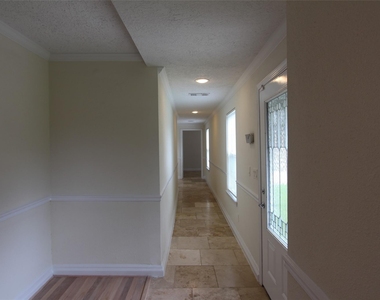 6630 Corbin Street - Photo Thumbnail 8
