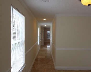 6630 Corbin Street - Photo Thumbnail 10