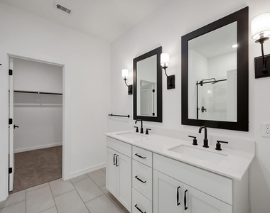 516 Monarch Trail - Photo Thumbnail 12
