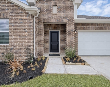 516 Monarch Trail - Photo Thumbnail 2