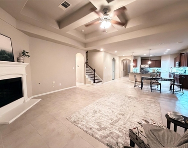 5502 Claymore Meadow Lane - Photo Thumbnail 13