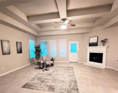 5502 Claymore Meadow Lane - Photo Thumbnail 12