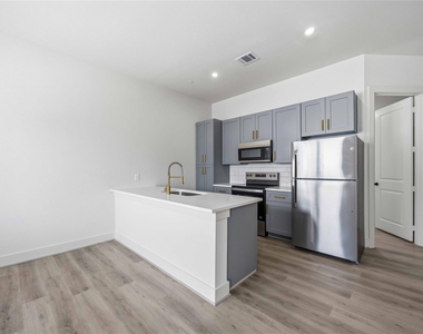 4606 Indie Heights Lane - Photo Thumbnail 12
